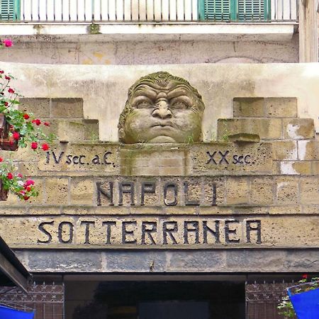 Dory'S Room Camera Nel Cuore Di Napoli المظهر الخارجي الصورة