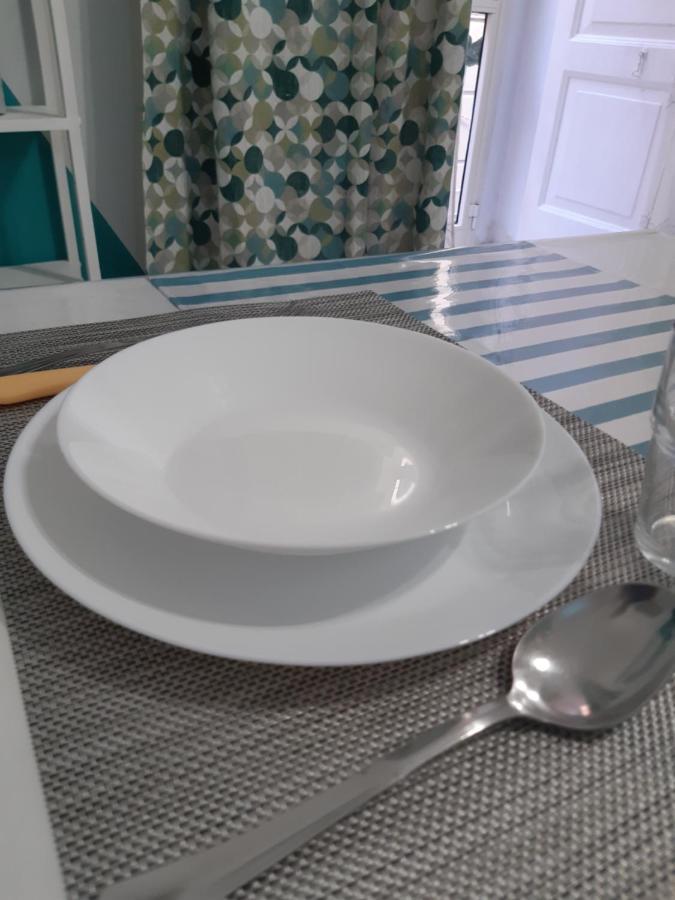 Dory'S Room Camera Nel Cuore Di Napoli المظهر الخارجي الصورة